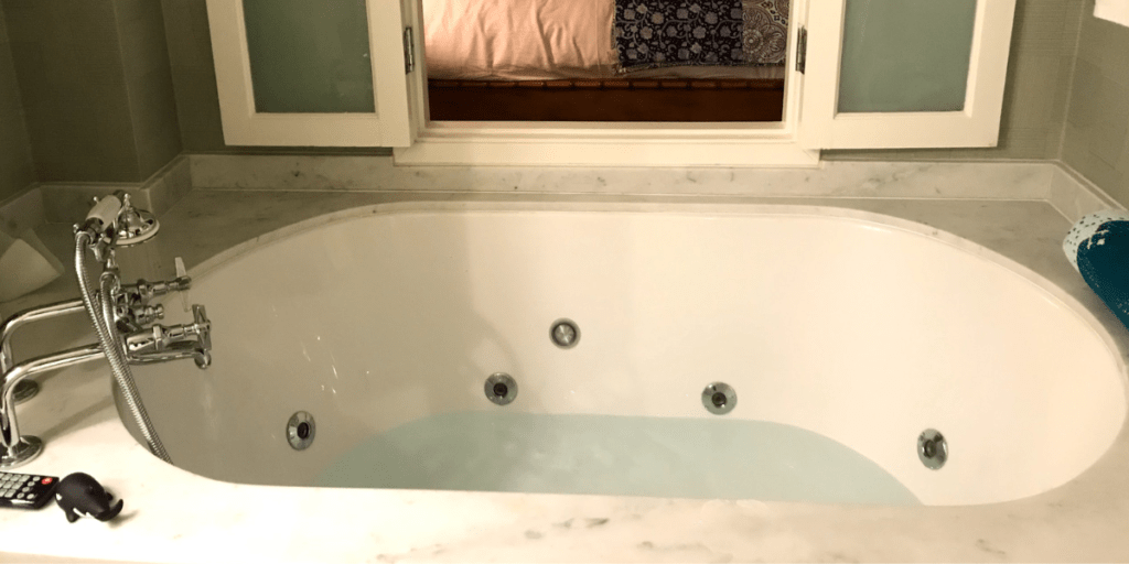 Honeymoon Suites with Jacuzzi in Santa Monica