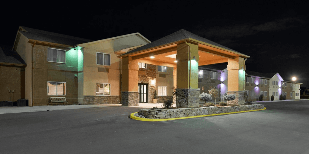 Hotels in Canon City, Colorado, with Indoor Pool