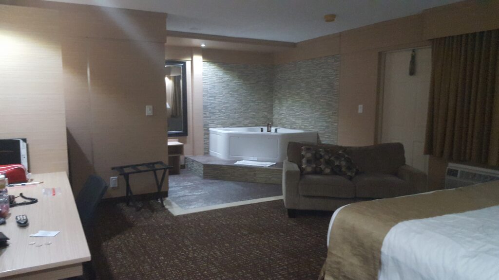 Best Honeymoon suite Hotels With Jacuzzi in Fort Lauderdale