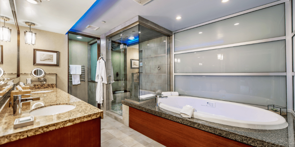 Manhattan Beach's Shades Hotel with Romantic Jacuzzi Bathtub