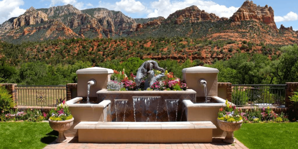Luxury Hotels in Sedona with Jacuzzi in Room