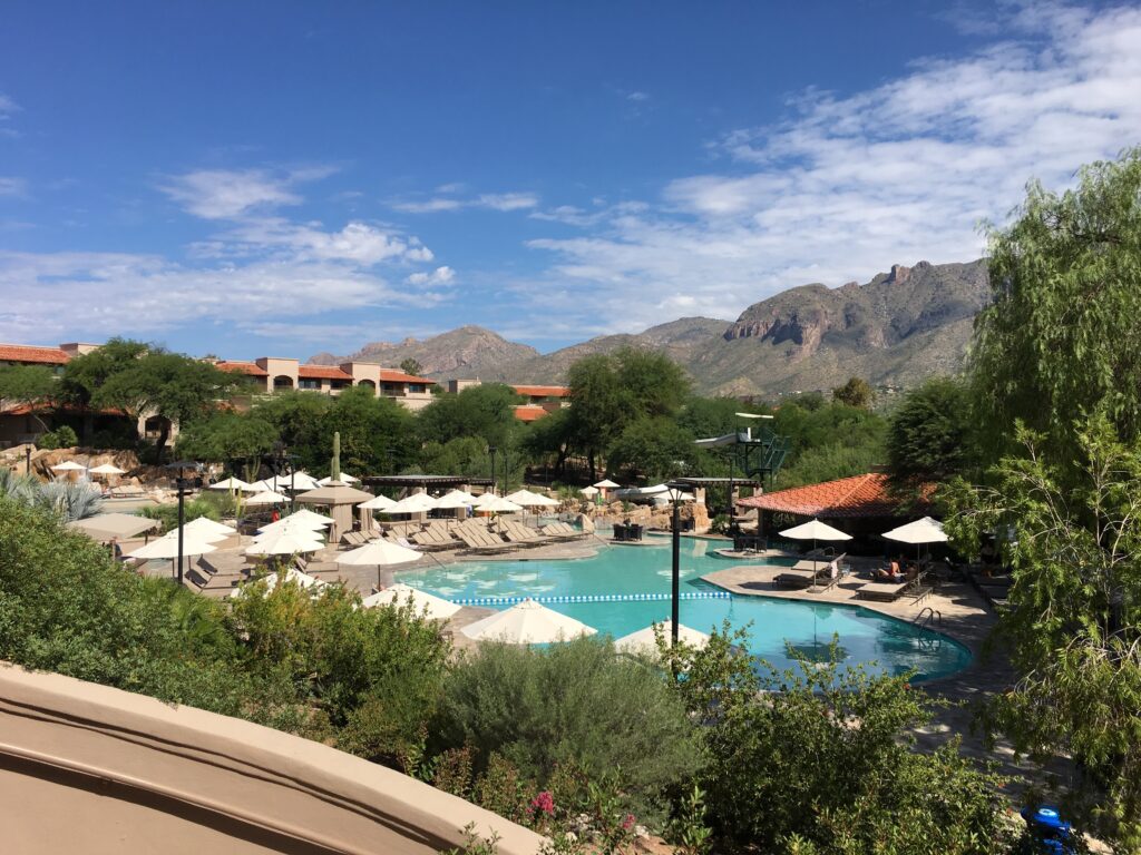 The Ultimate Guide to Cheapest Hotels in Tucson with Jacuzzi in Room