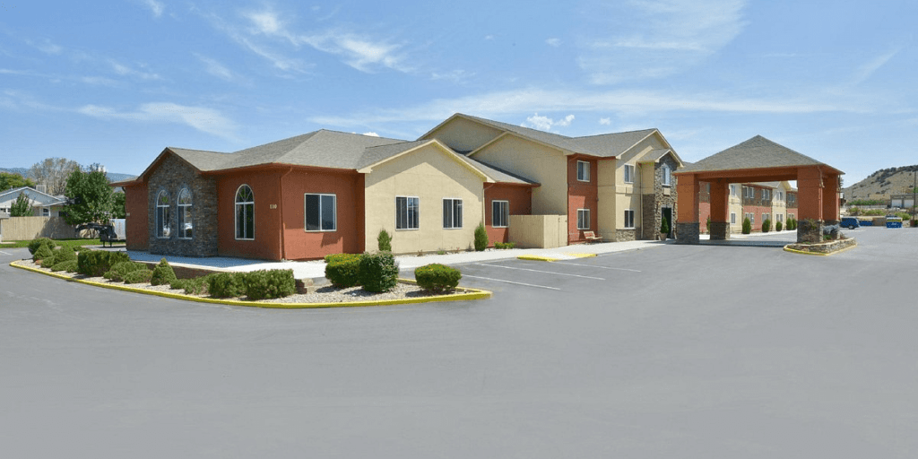 Hotels in Canon City, Colorado, with Indoor Pool