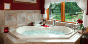 Exploring Ultimate Comfort: Hotels with Private Jacuzzi in Room in Wisconsin