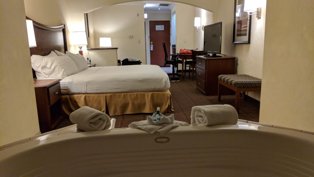 The Ultimate Guide to Cheapest Hotels in Tucson with Jacuzzi in Room