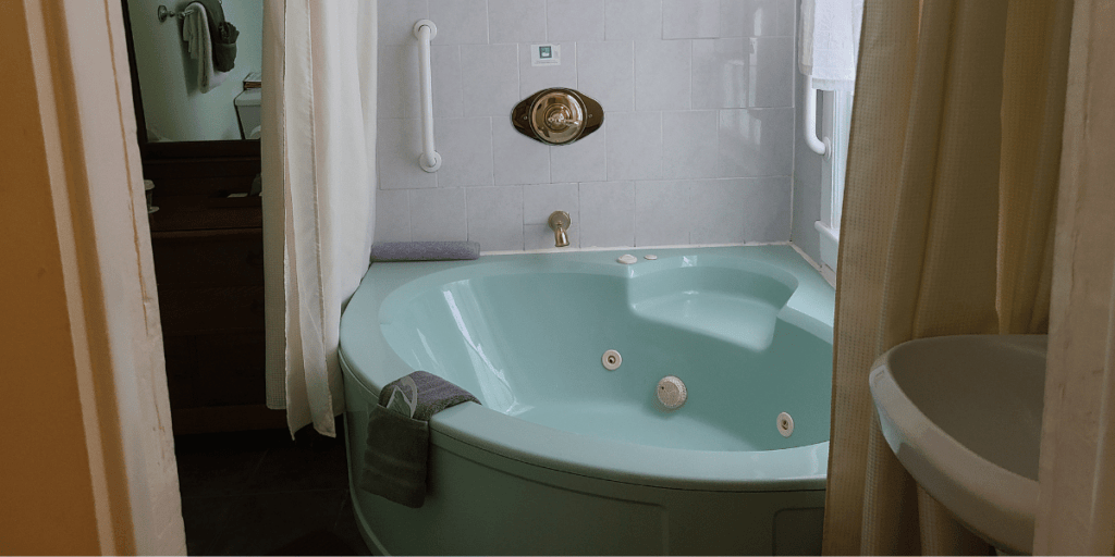 Unveiling the Perfect Romantic Getaway: Our Favorite Hotel with a Jacuzzi in St. Augustine