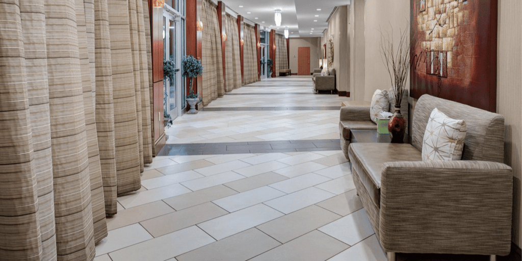 Reviewing Lima, Ohio's Hotels with In-Room Jacuzzis