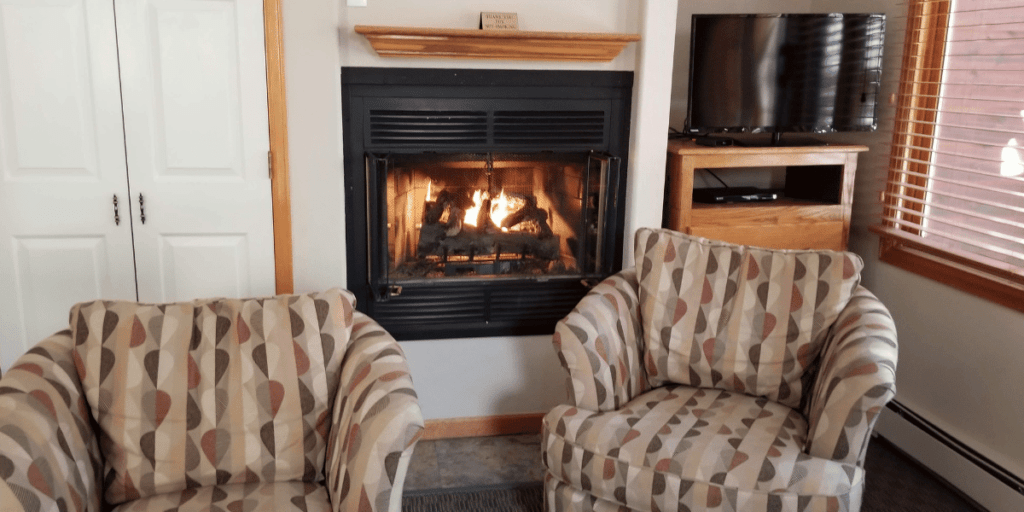 Estes Park Hotels with Jacuzzi in Room